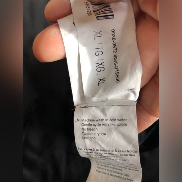 Elegant Black Velvet Dress - Picture 12 of 12